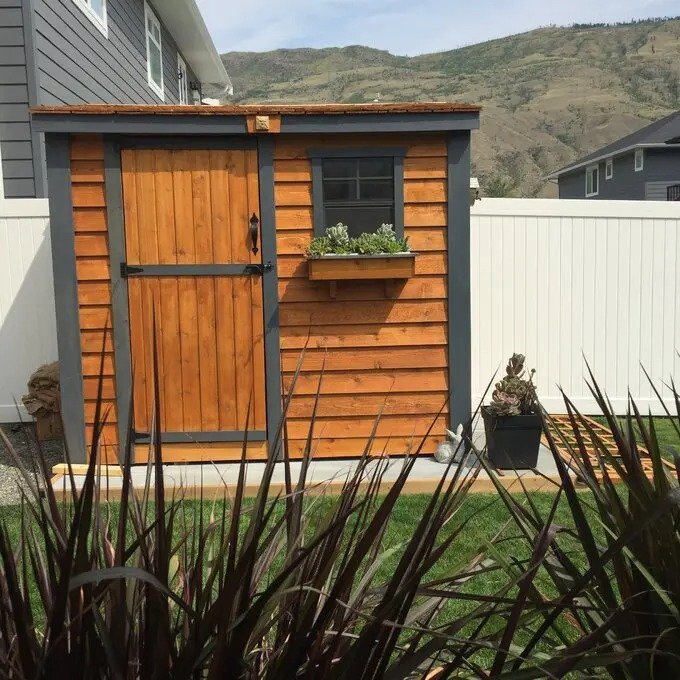 8.5ft wide x 4.5ft deep solid wood lean-to storage shed