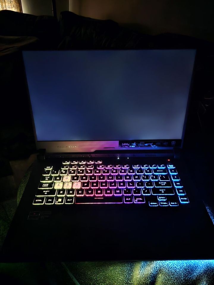 ASUS ROG Strix G15 (2022) Gaming Laptop, 15” 1610 FHD 144Hz, GeForce RTX 3050, AMD