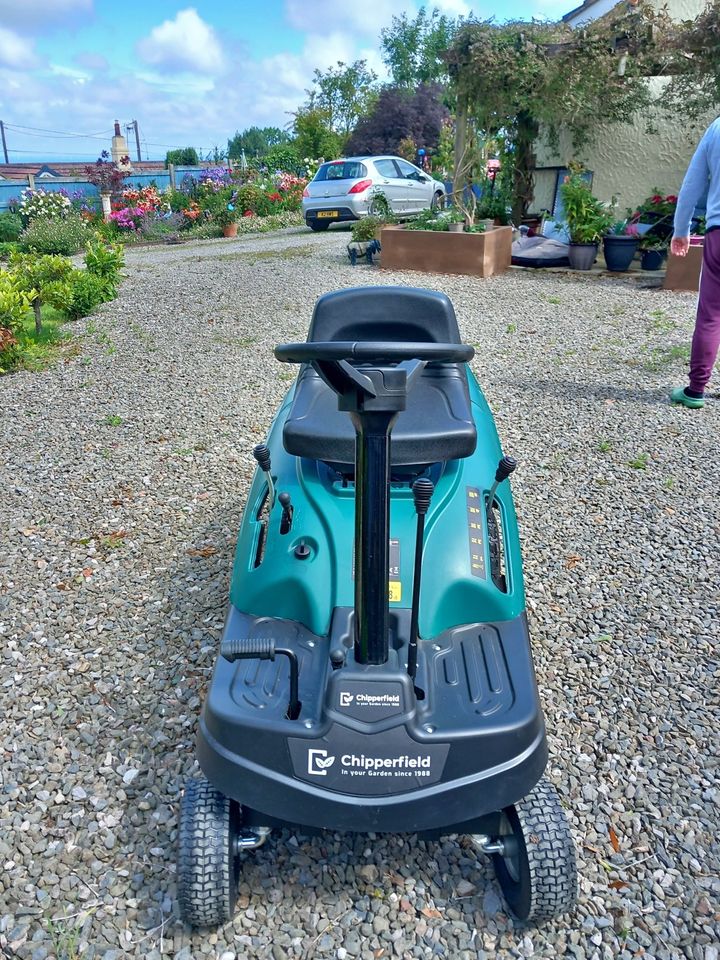 Brand new Chipperfield ride on mower