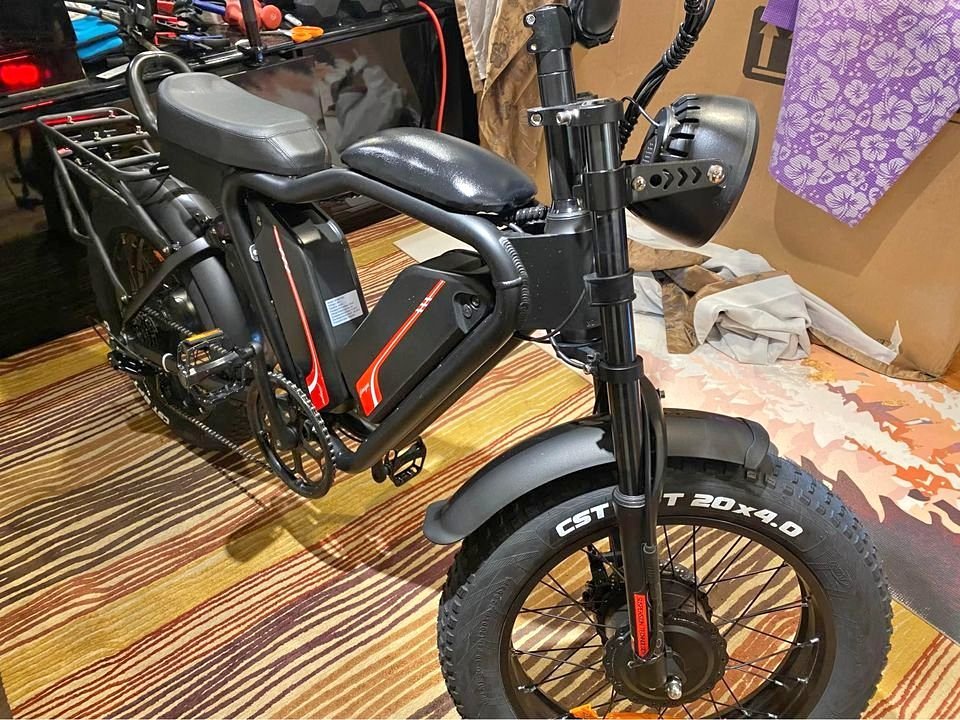 POWERFUL ELECTRIC BIKE WITH DOUBLE MOTOR FRONT AND REAR TIRES DOUBLE 22AH BATTERY FATTIRE ELECTRIC