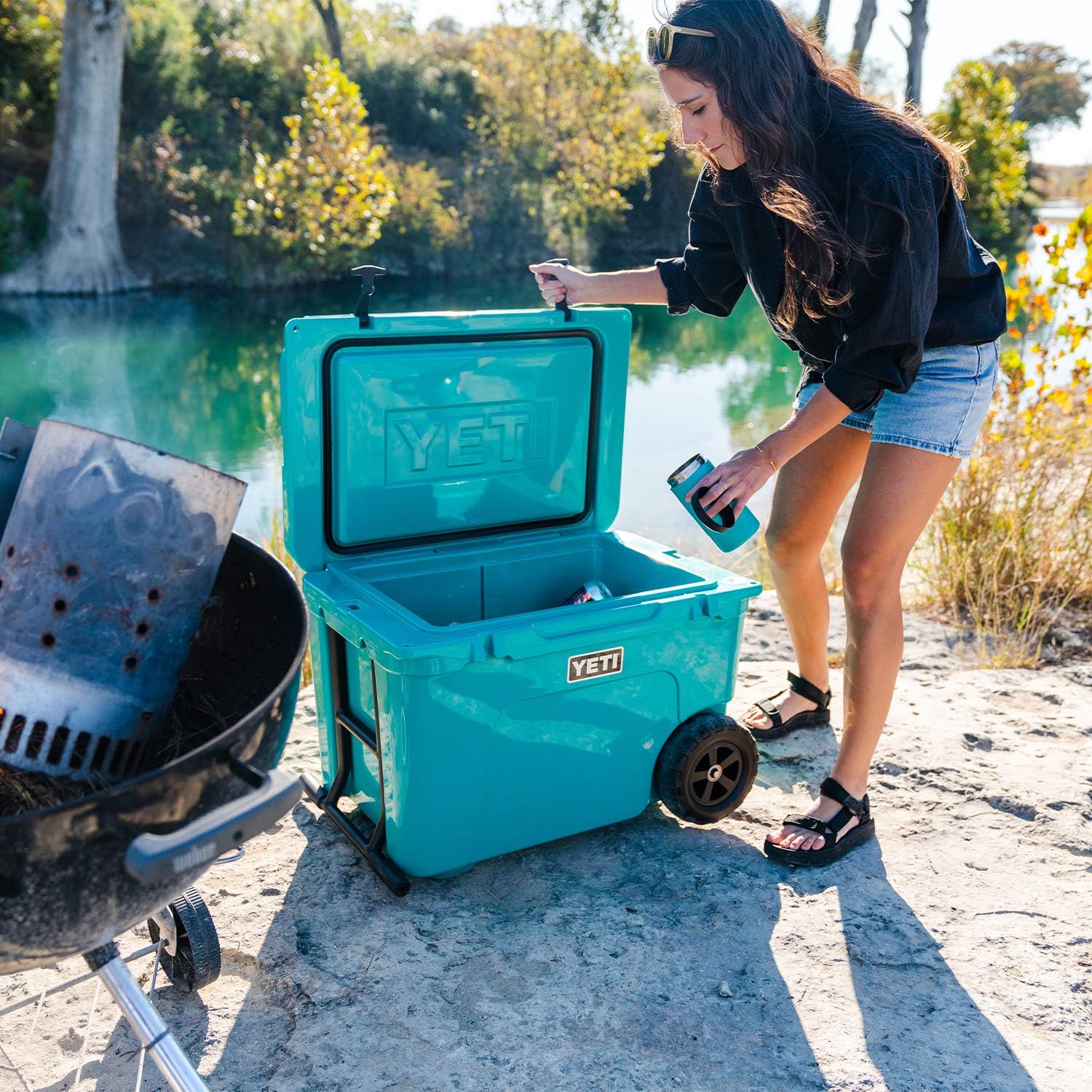 YT Tundra Haul Portable Wheeled Cooler